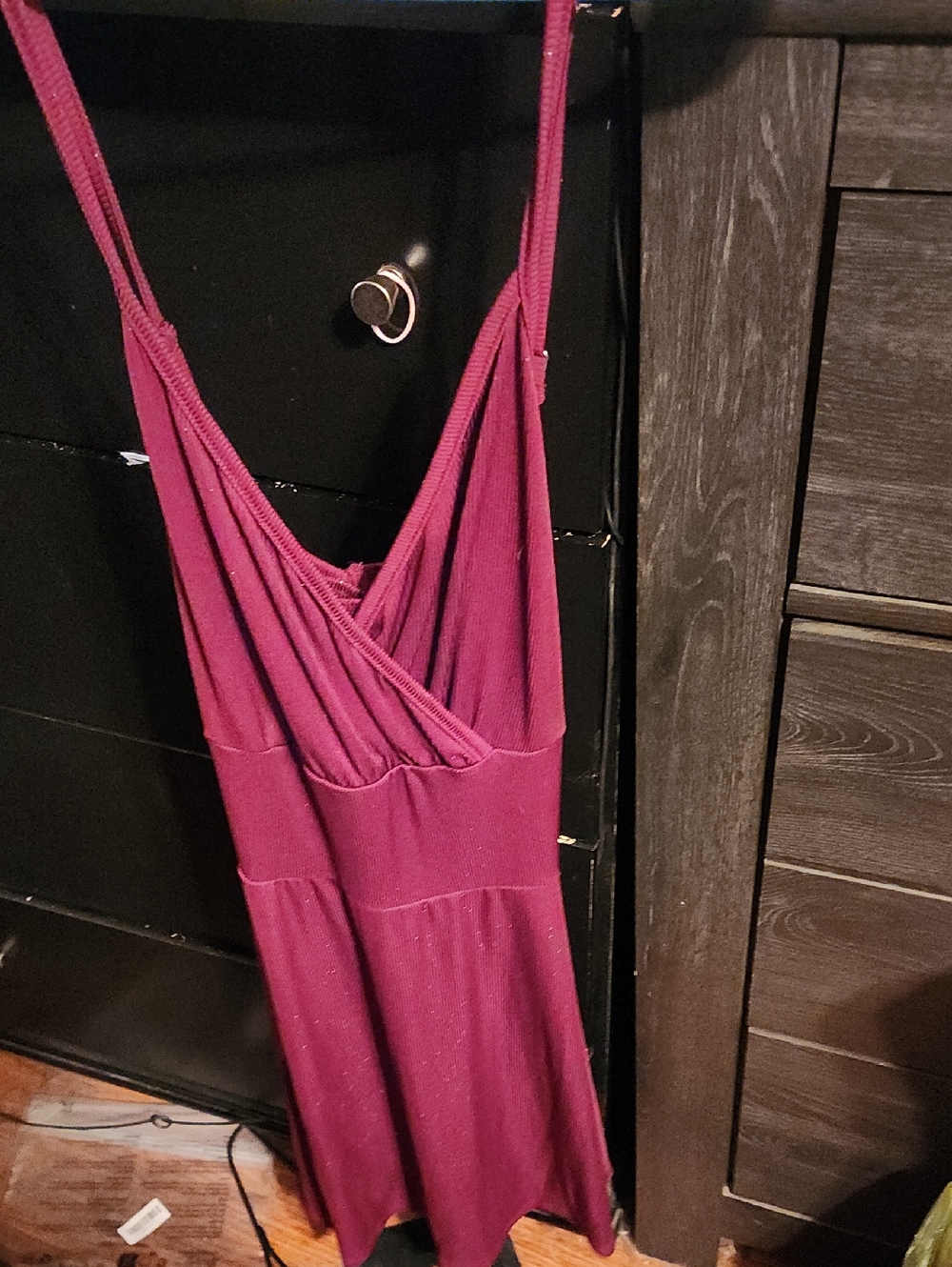 Burgundy Sleeveless V-Neck Dress